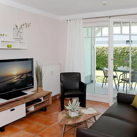 Strandstrasse 32 - 04-36 * Ostseebad Kühlungsborn